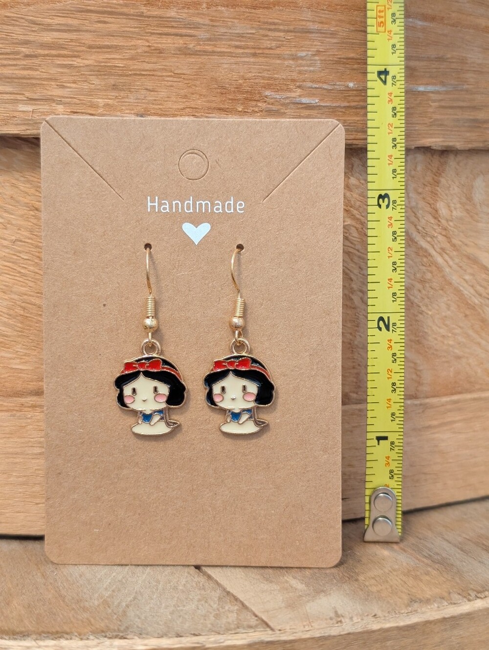 Disney's Snow White Enamel Metal Earrings NEW
